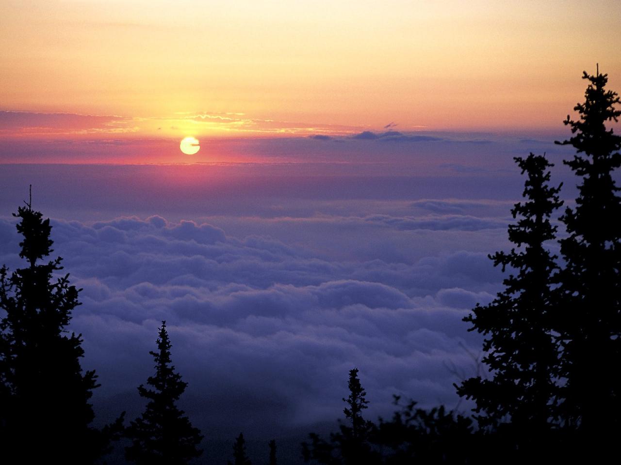 обои Sunrise from Pike's Peak, Colorado фото