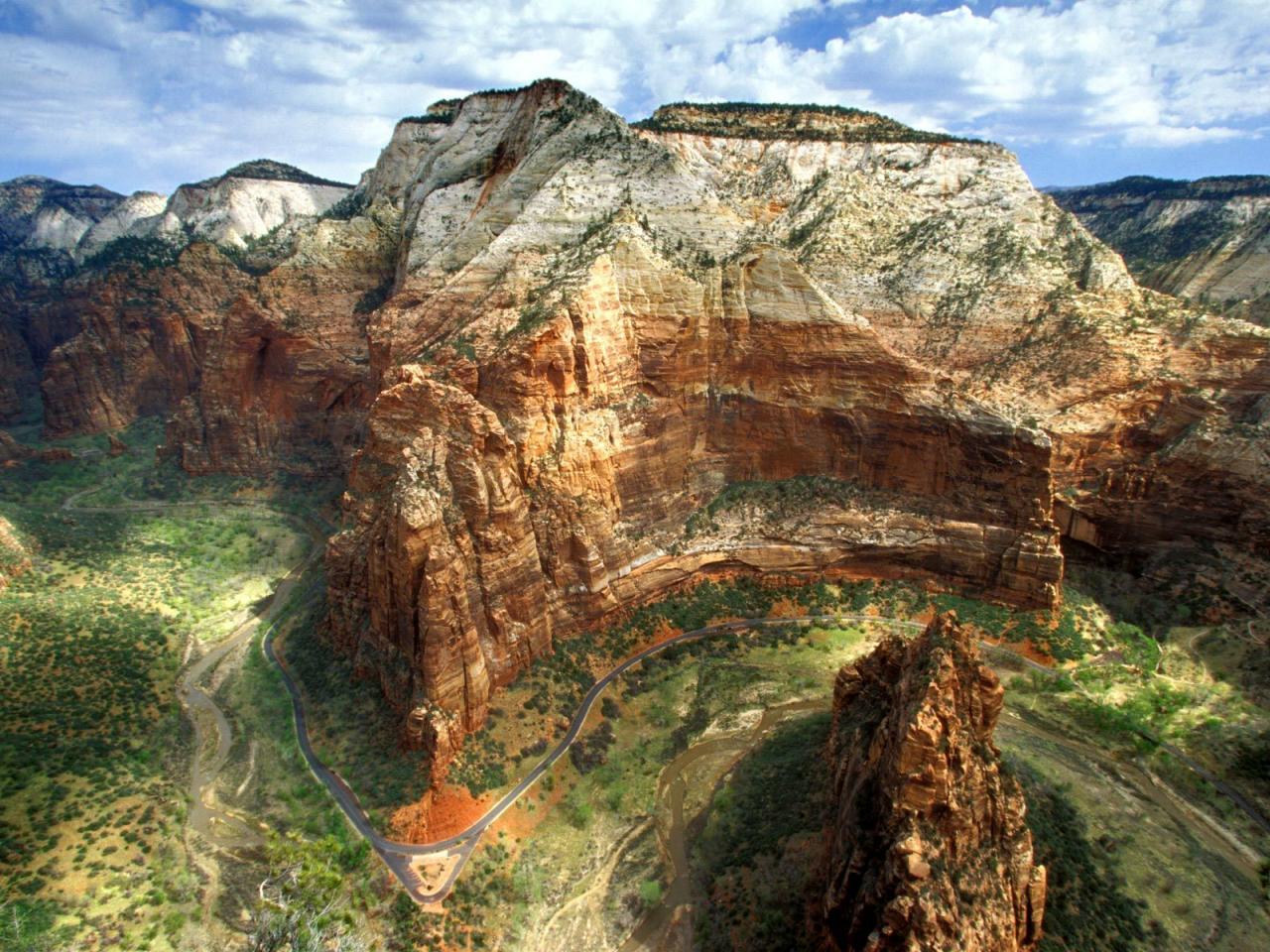 обои Angels Landing, Zion National Park, Utah фото