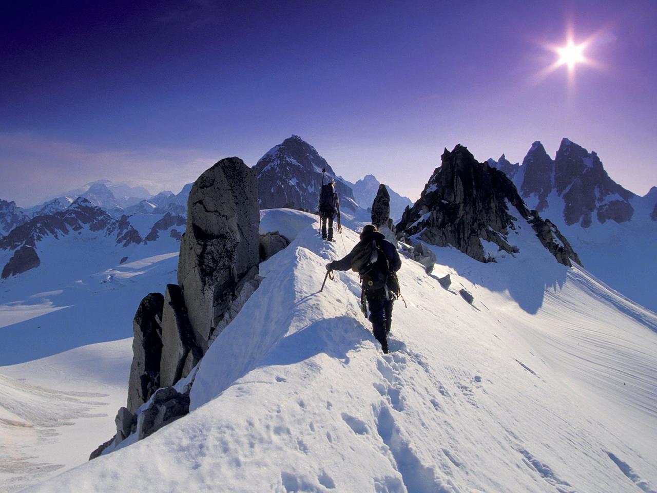 обои The Long Journey Home, Pika Glacier, Alaska фото