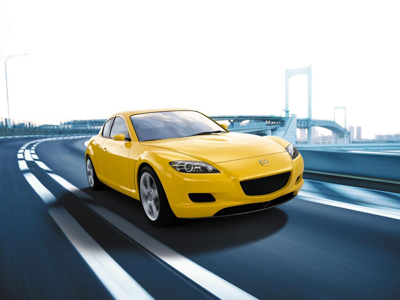 обои Желтая Mazda RX-8 фото