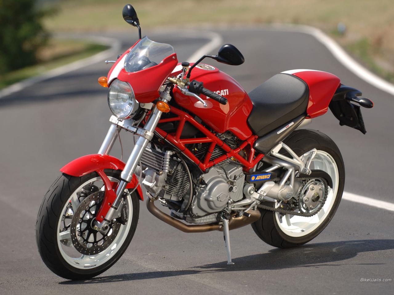 обои Ducati red фото