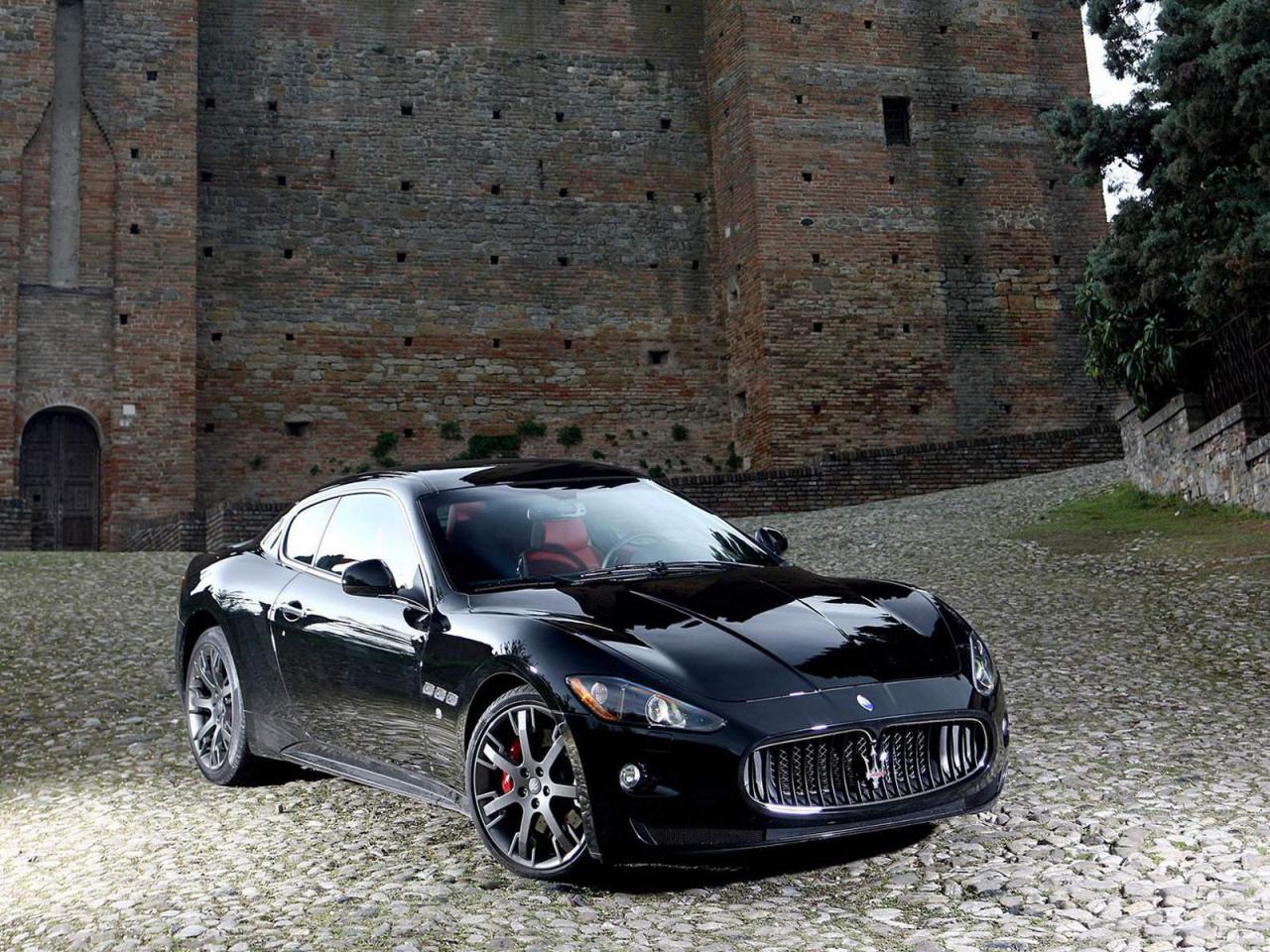 обои Maseratti black coupe фото