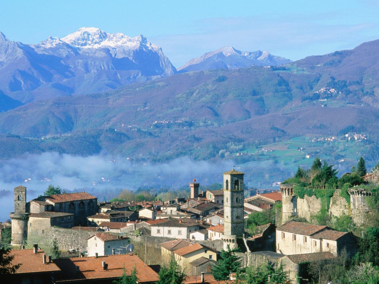 обои Castiglione di Garfagnana, Tuscany, Italy фото