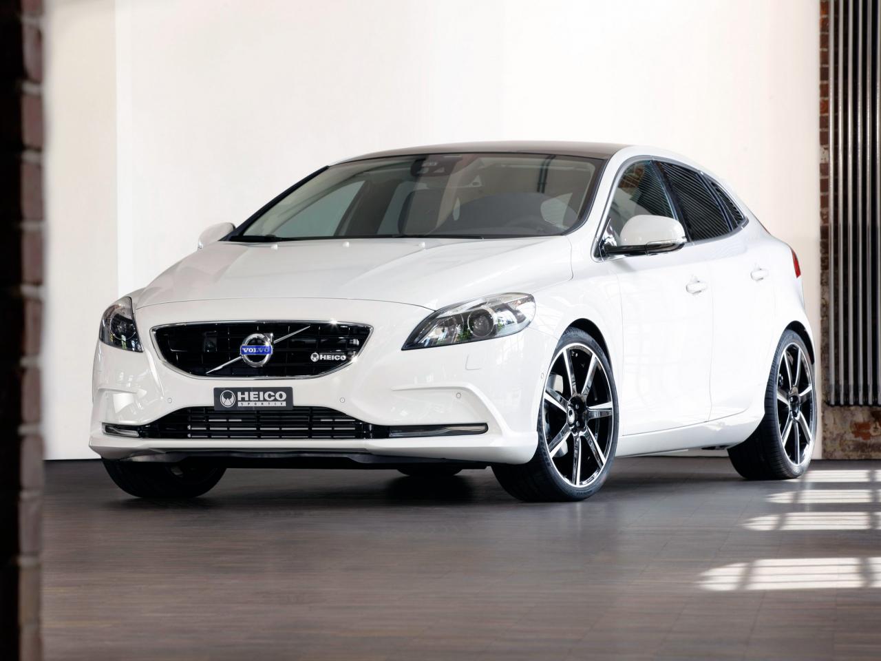 обои Heico Sportiv Volvo V40 2012 перед фото