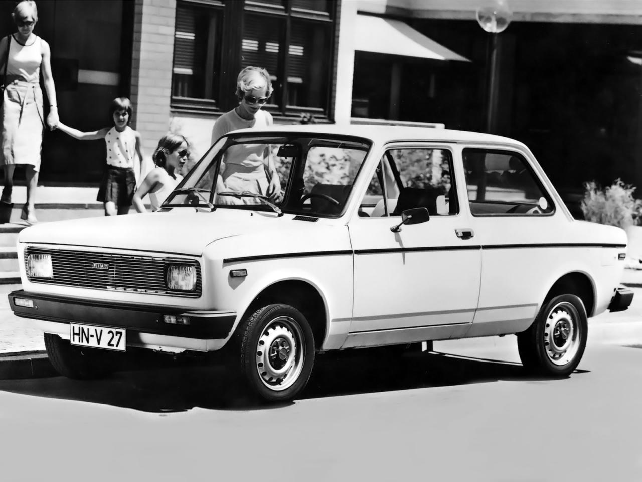 обои Fiat 128 1976 бок фото