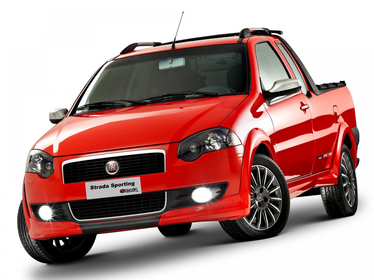 обои Fiat Strada Sporting 2011 спереди фото