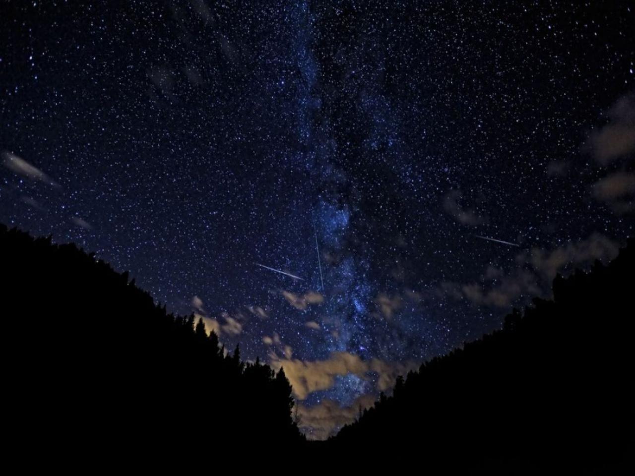 обои Ночное звёздное небо фото