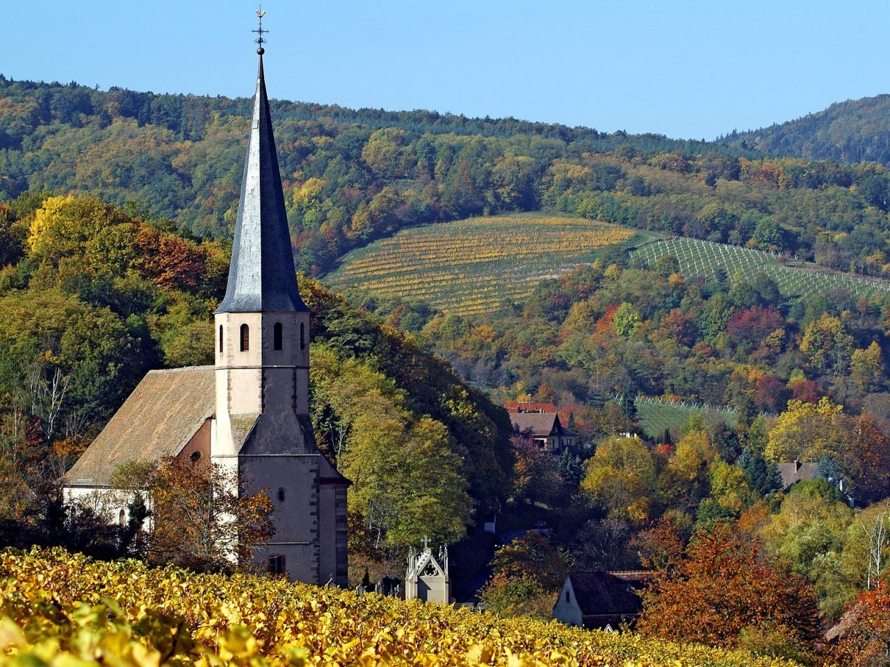 обои Church of Andlau, Alsatian Wine Road, France фото