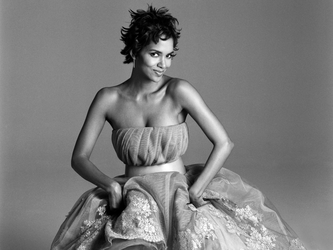 обои Halle Berry фото