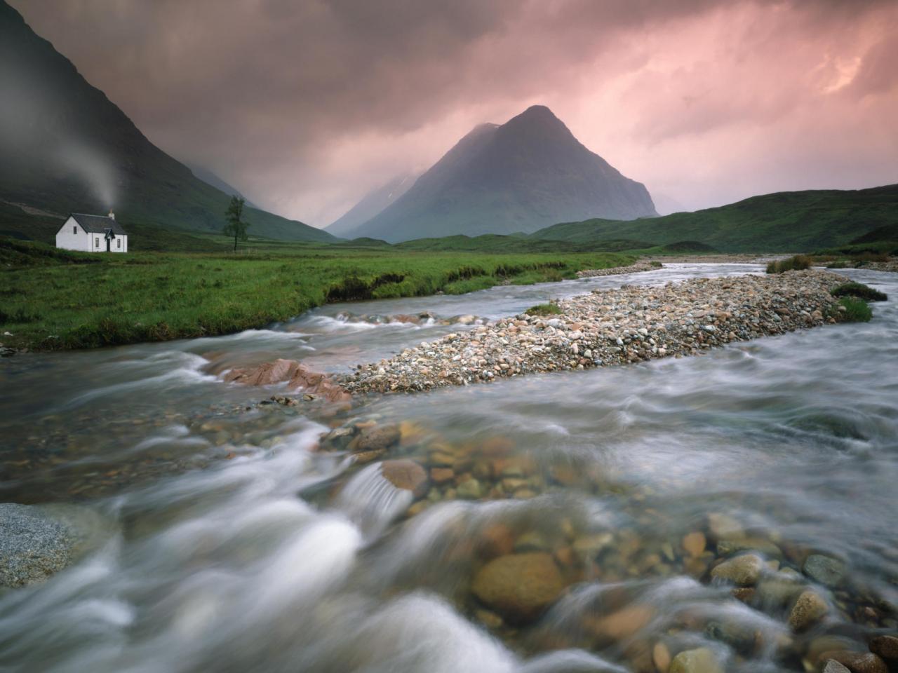 обои River Coupall, Glen Coe, Scotland фото