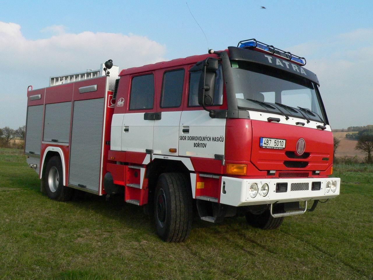 обои Пожарная Tatra фото