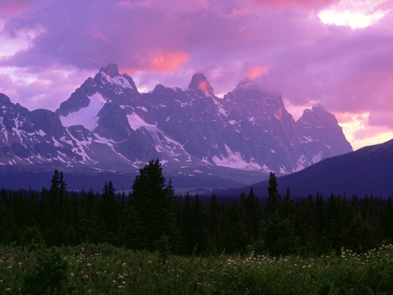 обои The Ramparts, Canadian Rockies фото