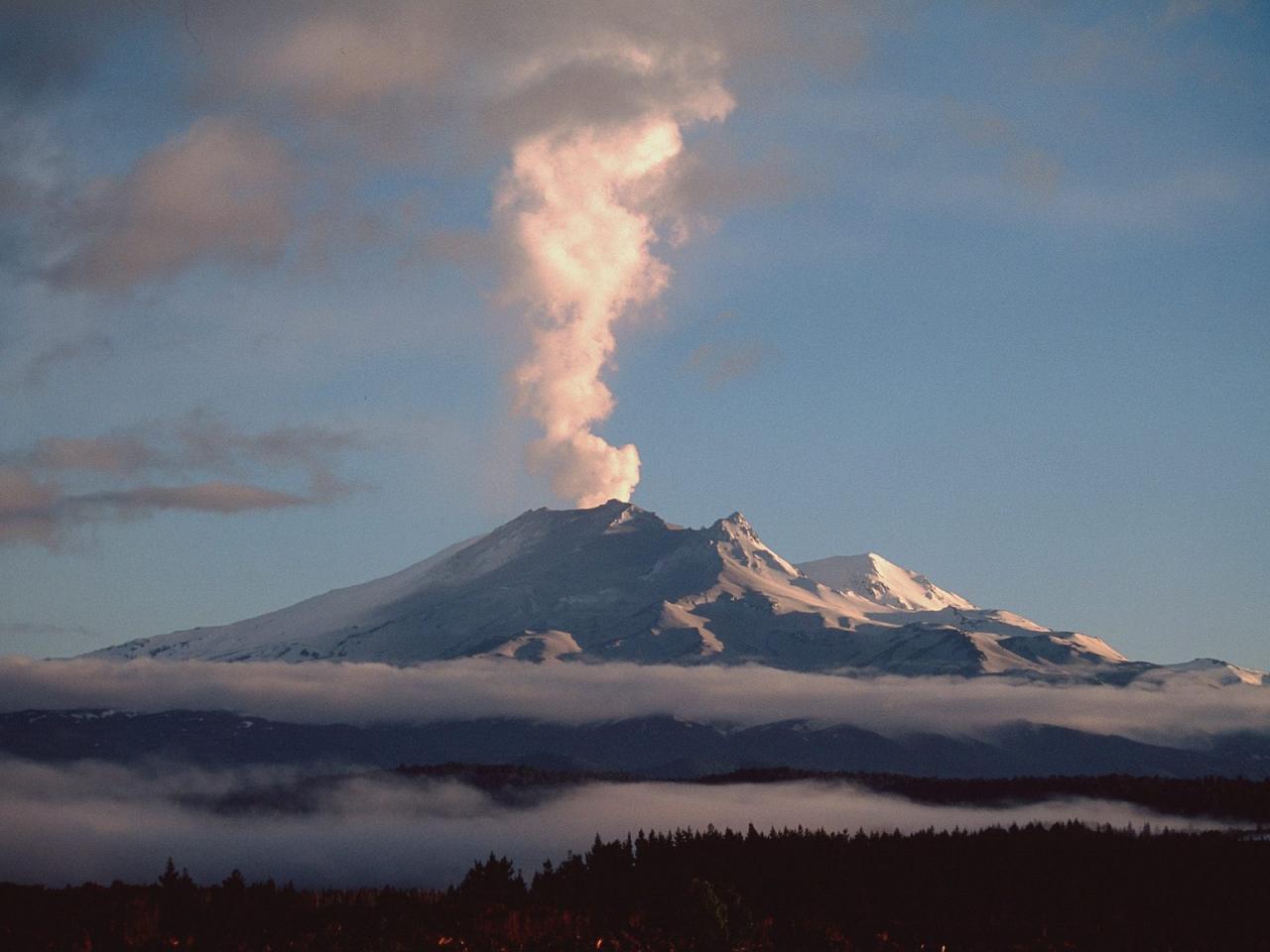 обои Mount Ruapehu, Tongariro National Park, New Zealand фото