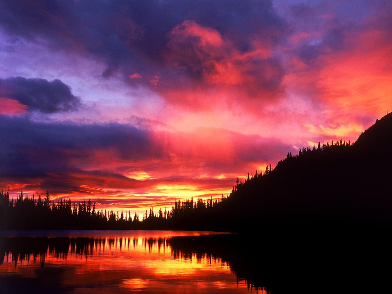 обои Reflection Lake at Sunrise, Mount Rainier National Park фото