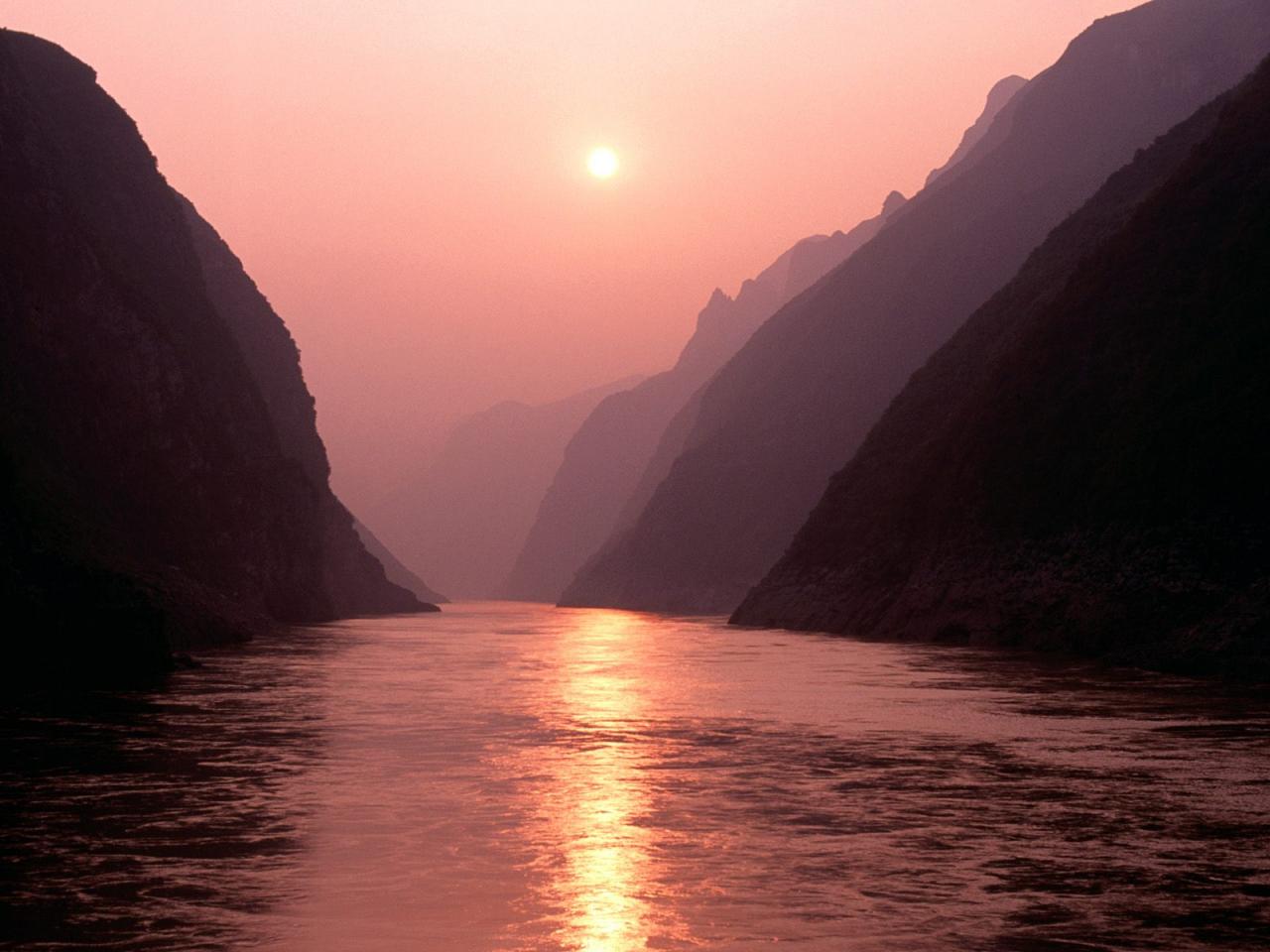 обои Wu Gorge of Yangtze River фото