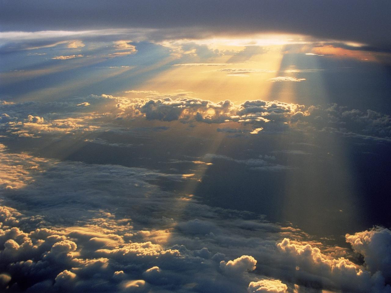 обои Sun Rays From Heaven фото