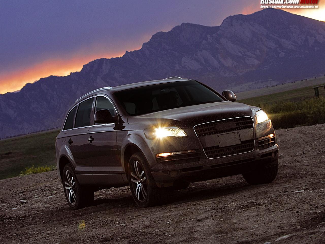 обои Ауди Q7 в горах фото