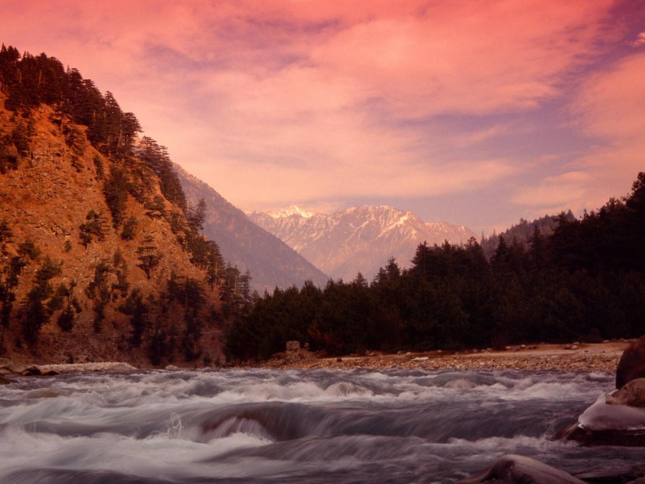 обои Himalayan Mountains фото
