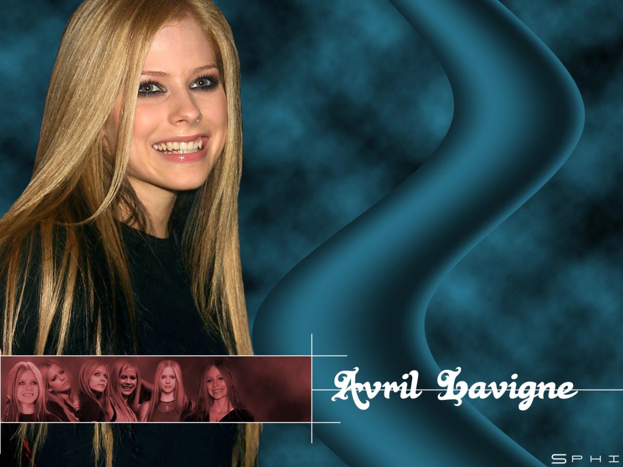 обои Avril Lavigne улыбается фото