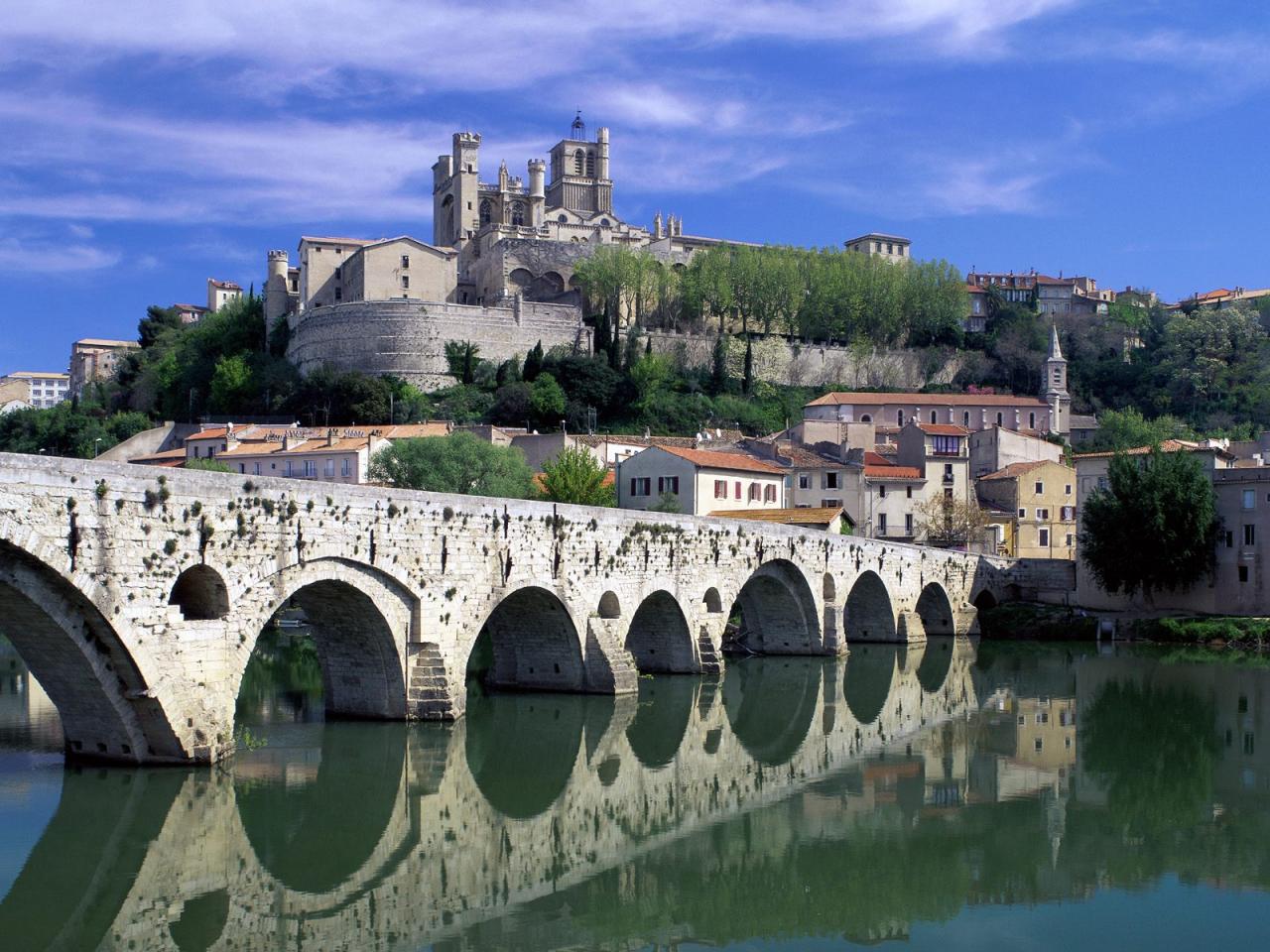 обои Ord River, Beziers, France фото