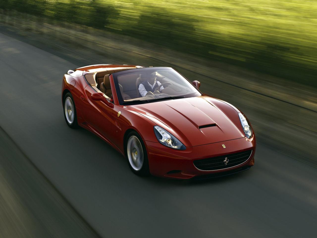 обои Ferrari california на скорости фото