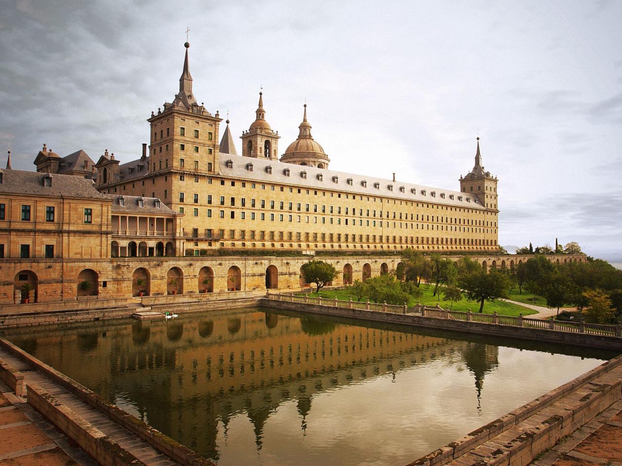 обои Escorial Monastery, Madrid, Spain фото