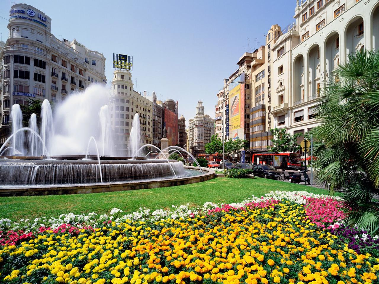 обои Plaza del Ayuntamiento, Valencia, Spain фото