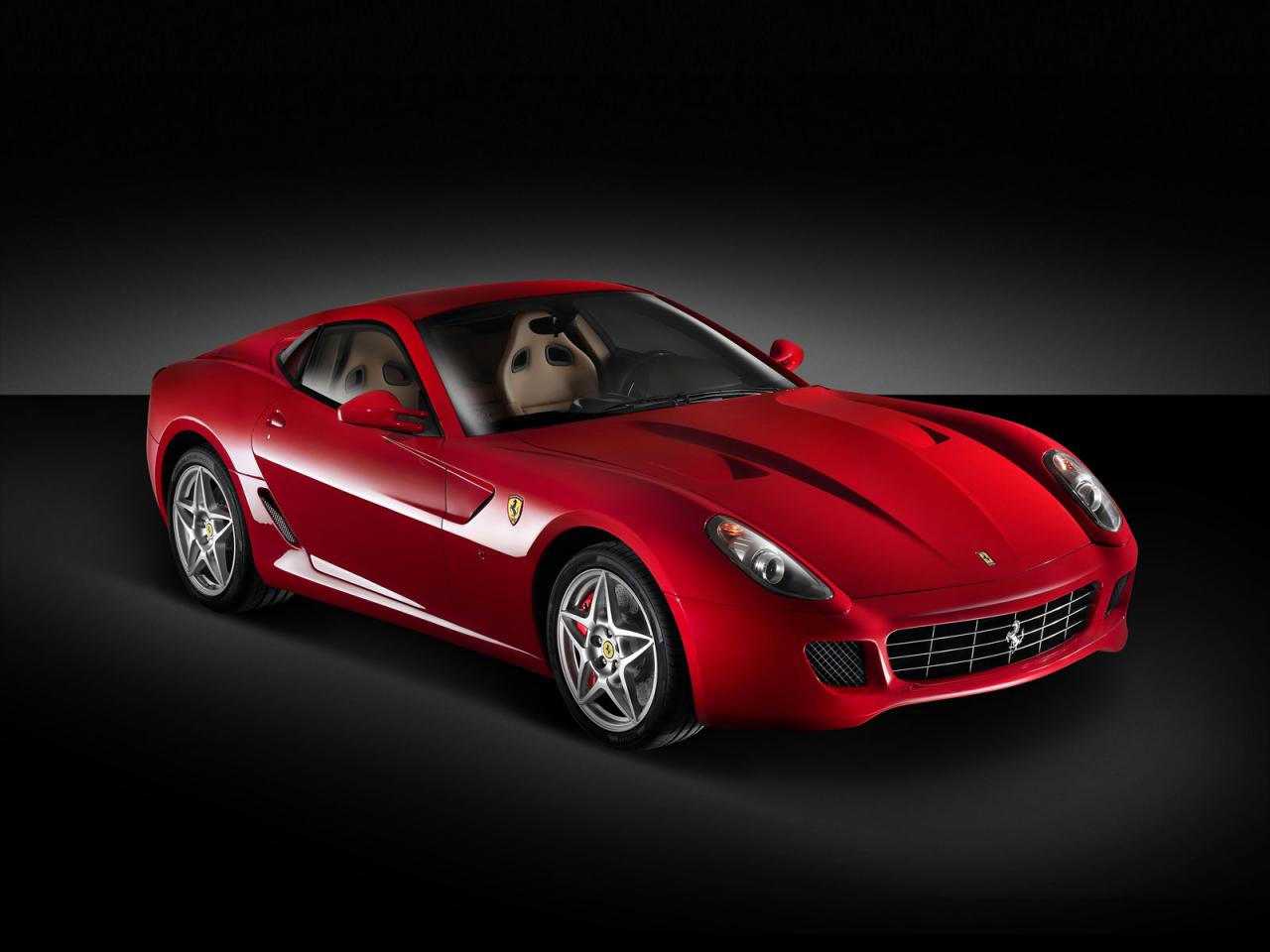 обои Ярко красная Ferrari 599 GTB фото