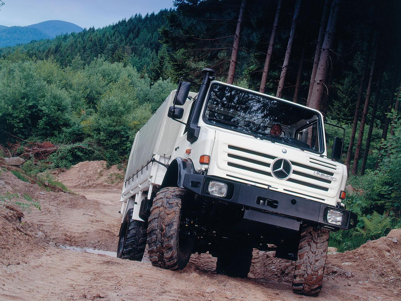 обои Mercedes-Benz Unimog фото