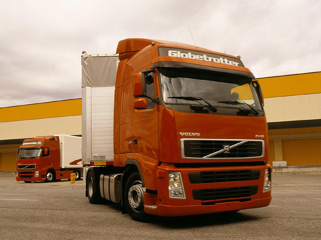 обои VOLVO FH12 стоянка фото