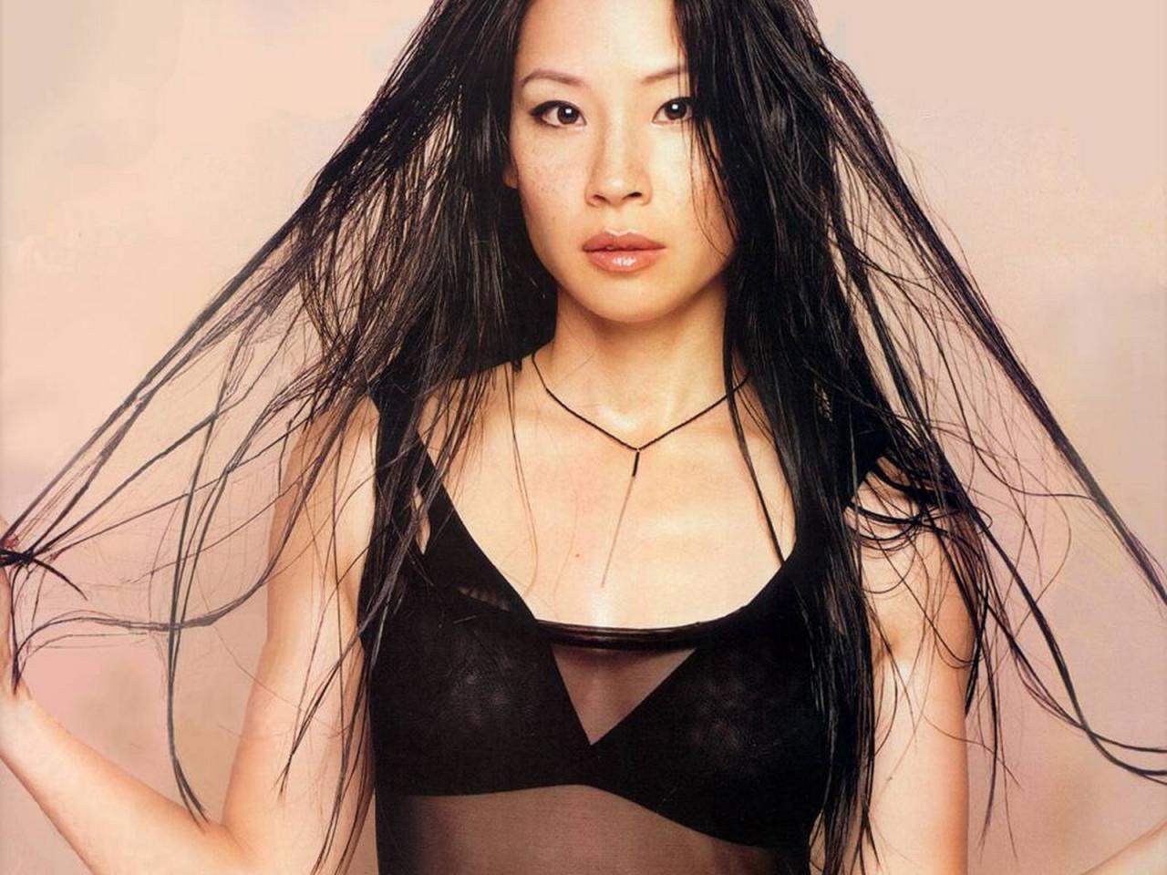 обои Lucy Liu brown фото