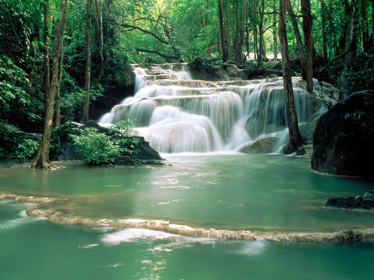 обои Kao Pun Temple Waterfalls фото
