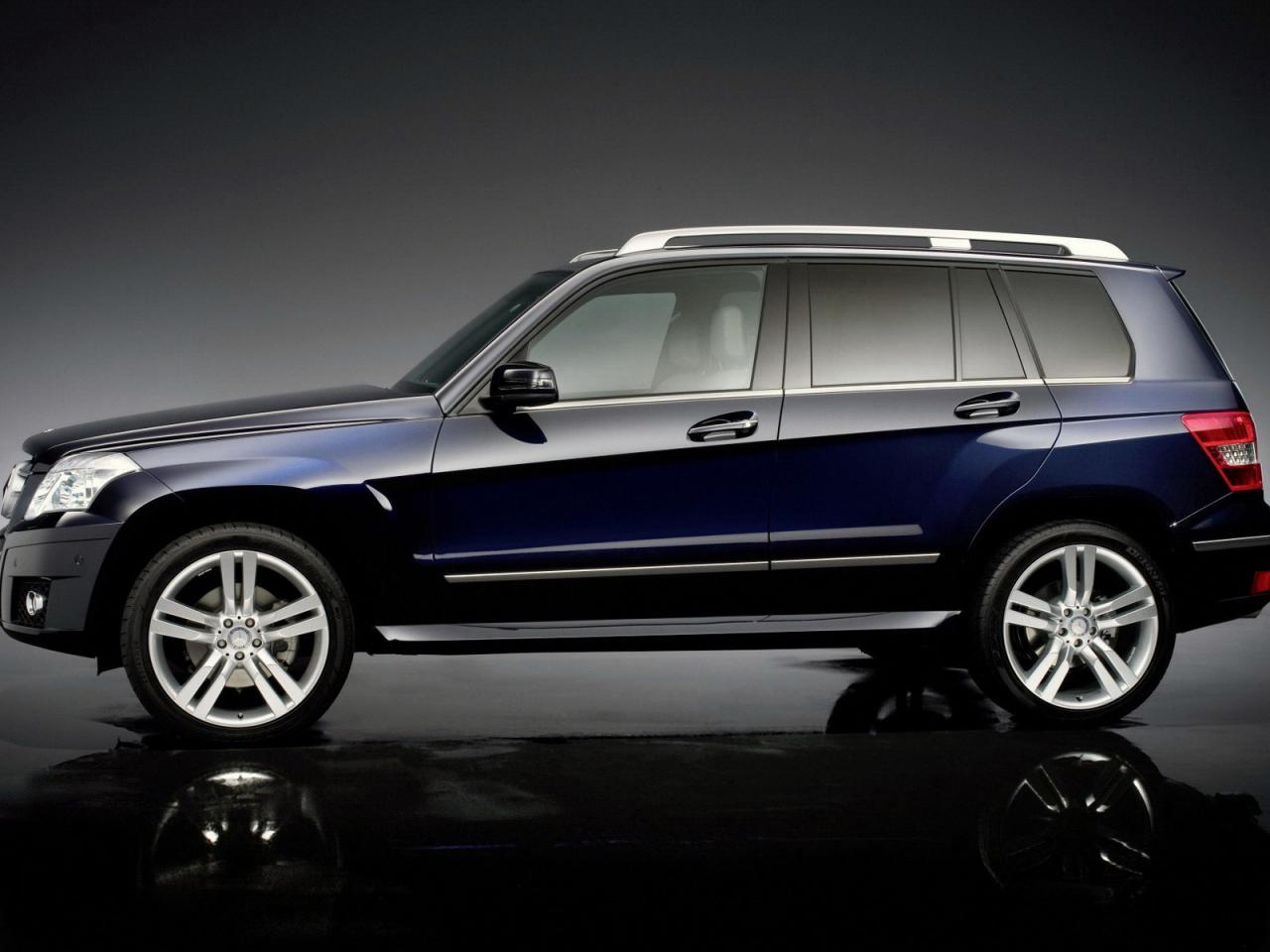 обои Mercedes Benz GLK350 4Matic Sports Package фото