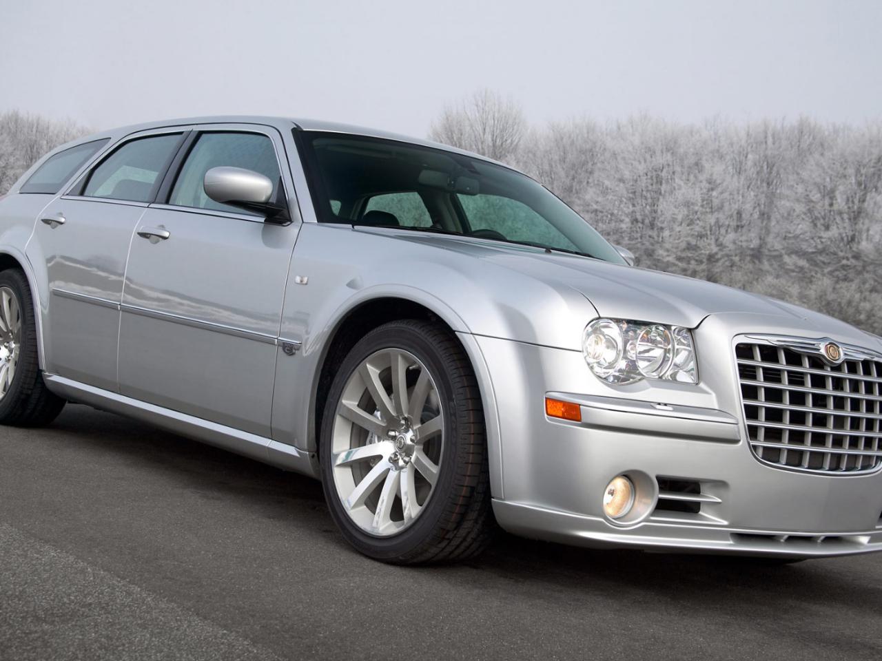 обои Chrysler 300C-srt8 фото