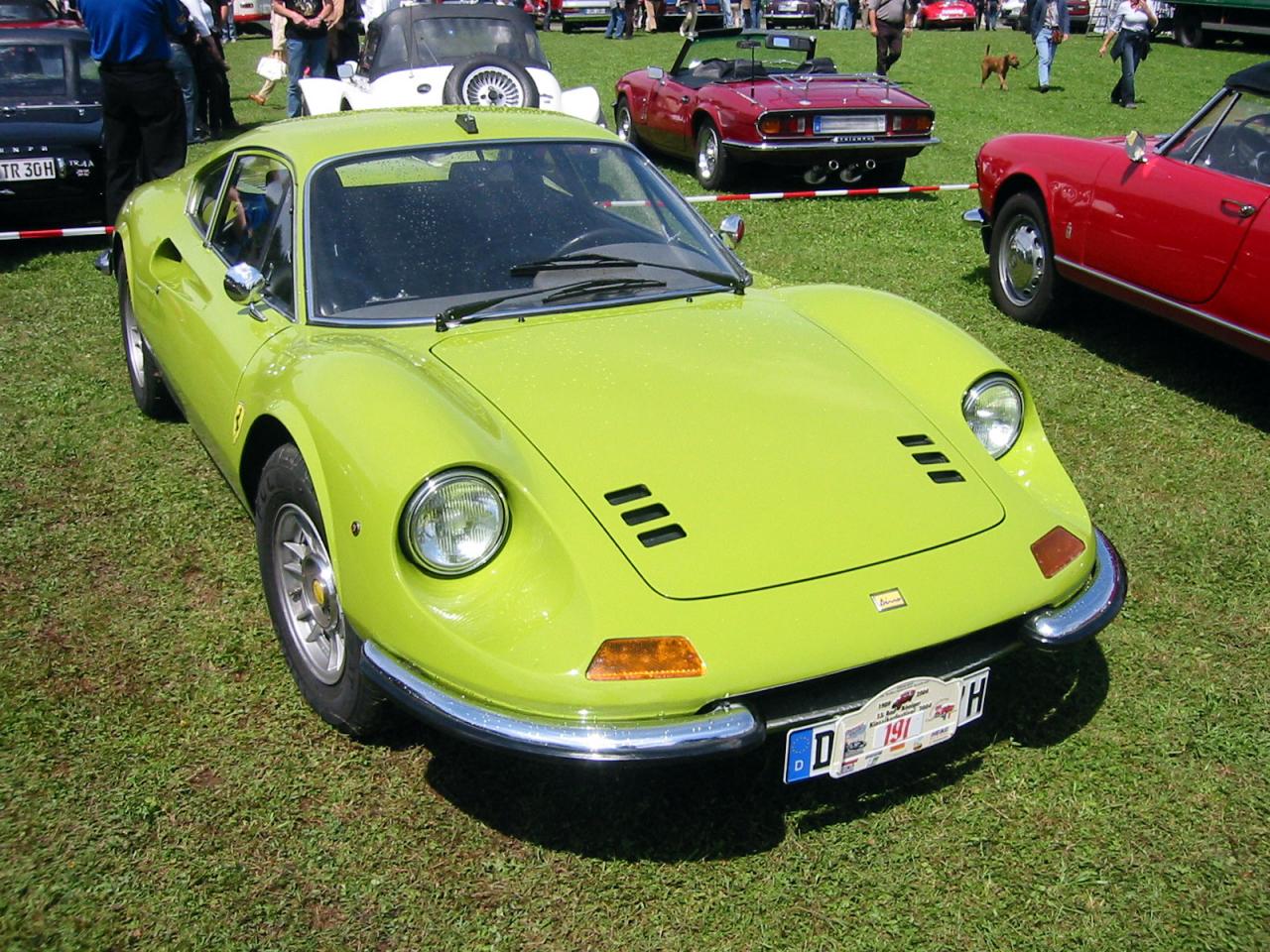 обои Ferrari Dino 246 GTS Spider green фото