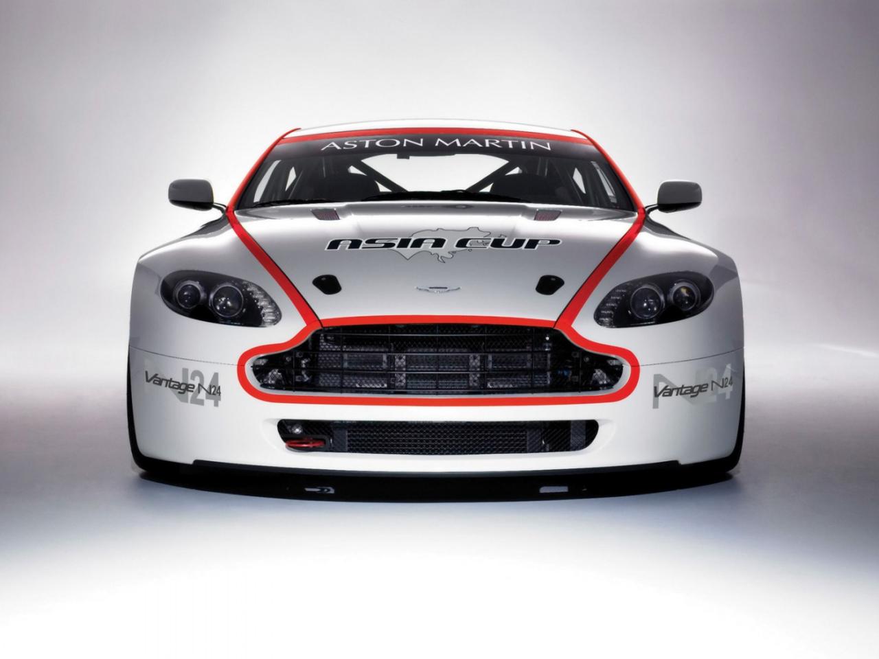 обои Aston Martin  Vantage N24 Asia Cup - 2008 фото