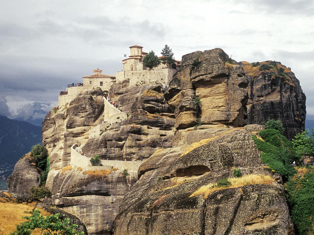 обои Varlaam Monastery, Meteora, Greece фото