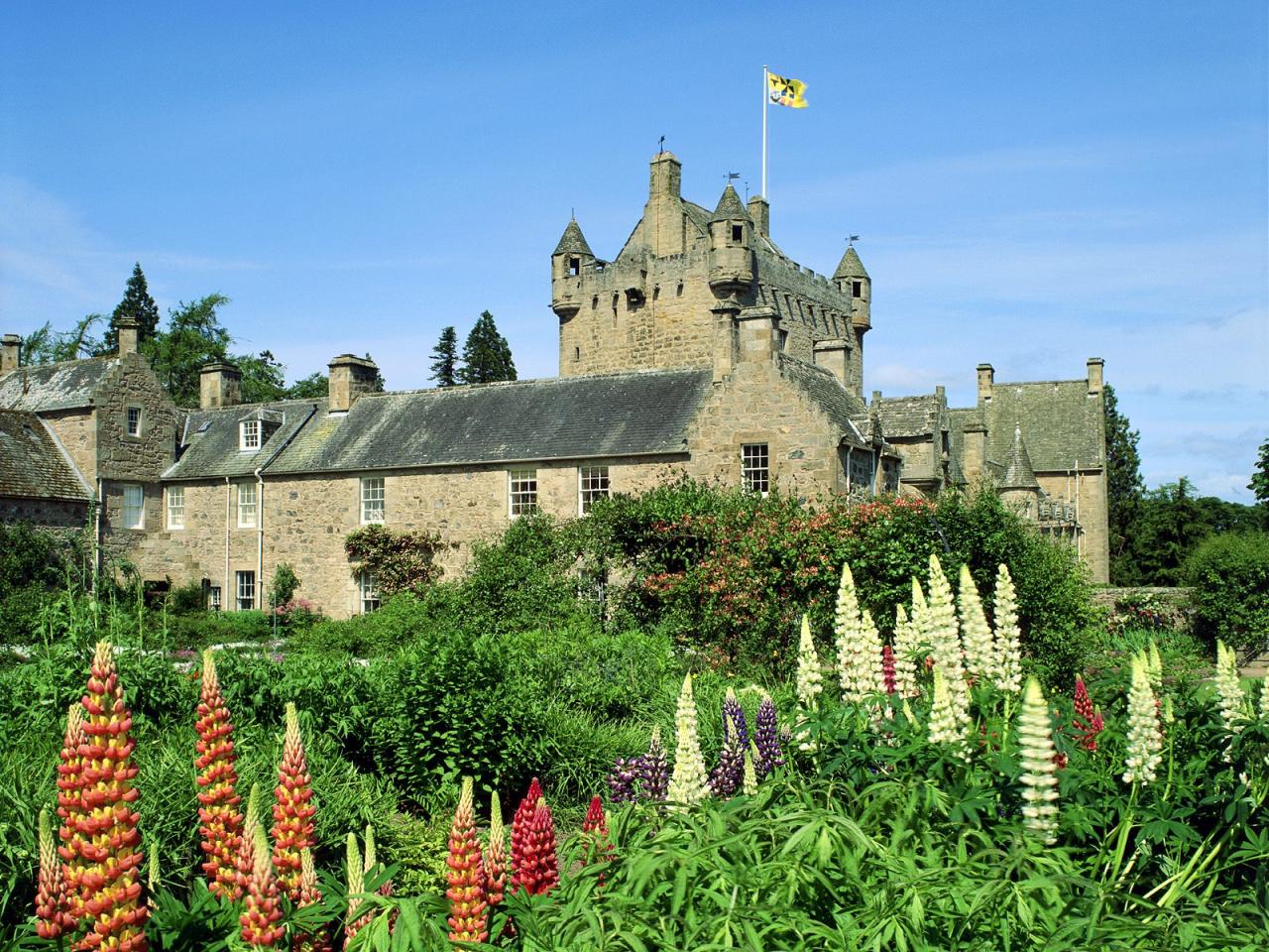 обои Cawdor Castle, Highland, Scotland фото