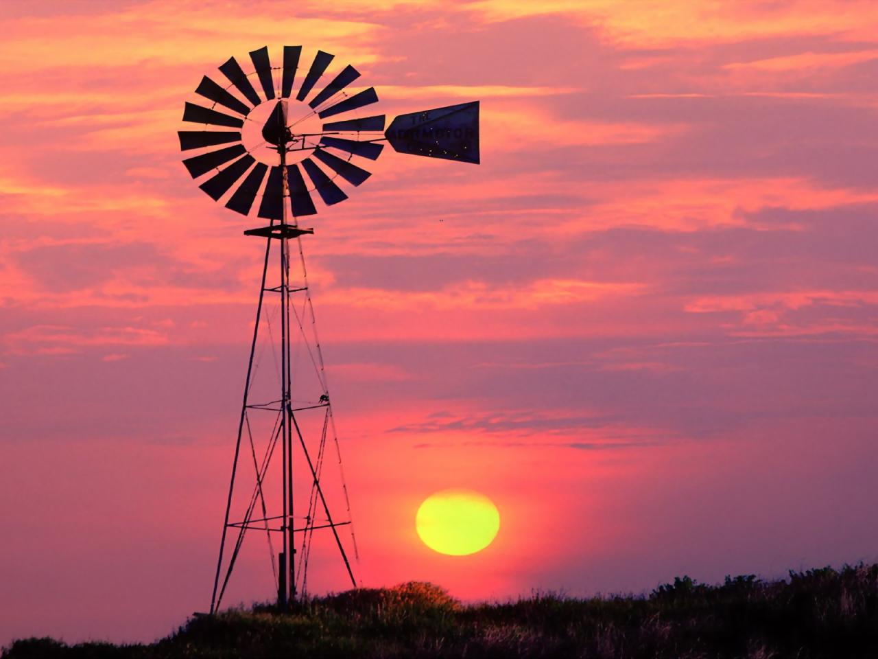 обои Windmill at Sunset, Near Colfax, Washington фото