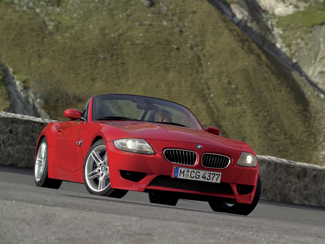 обои BMW Z4 красная фото