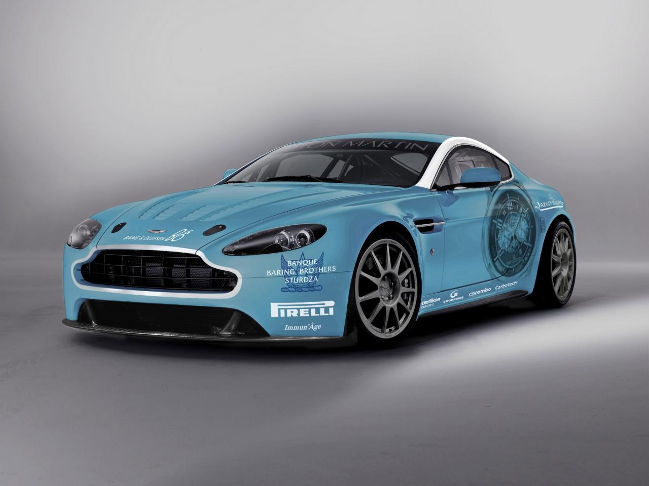 обои Aston Martin синее купе фото