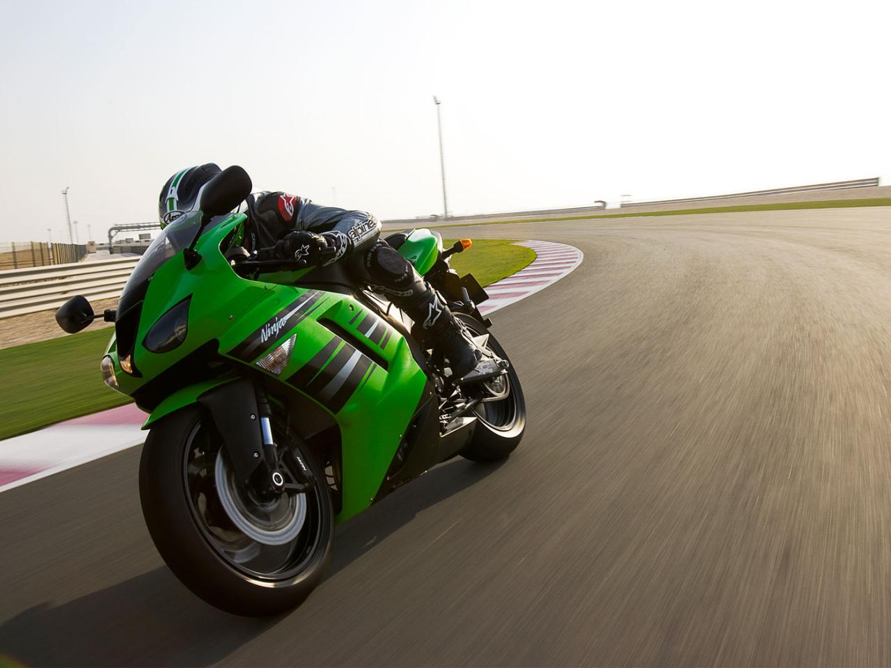 обои Kawasaki ZX-6R фото