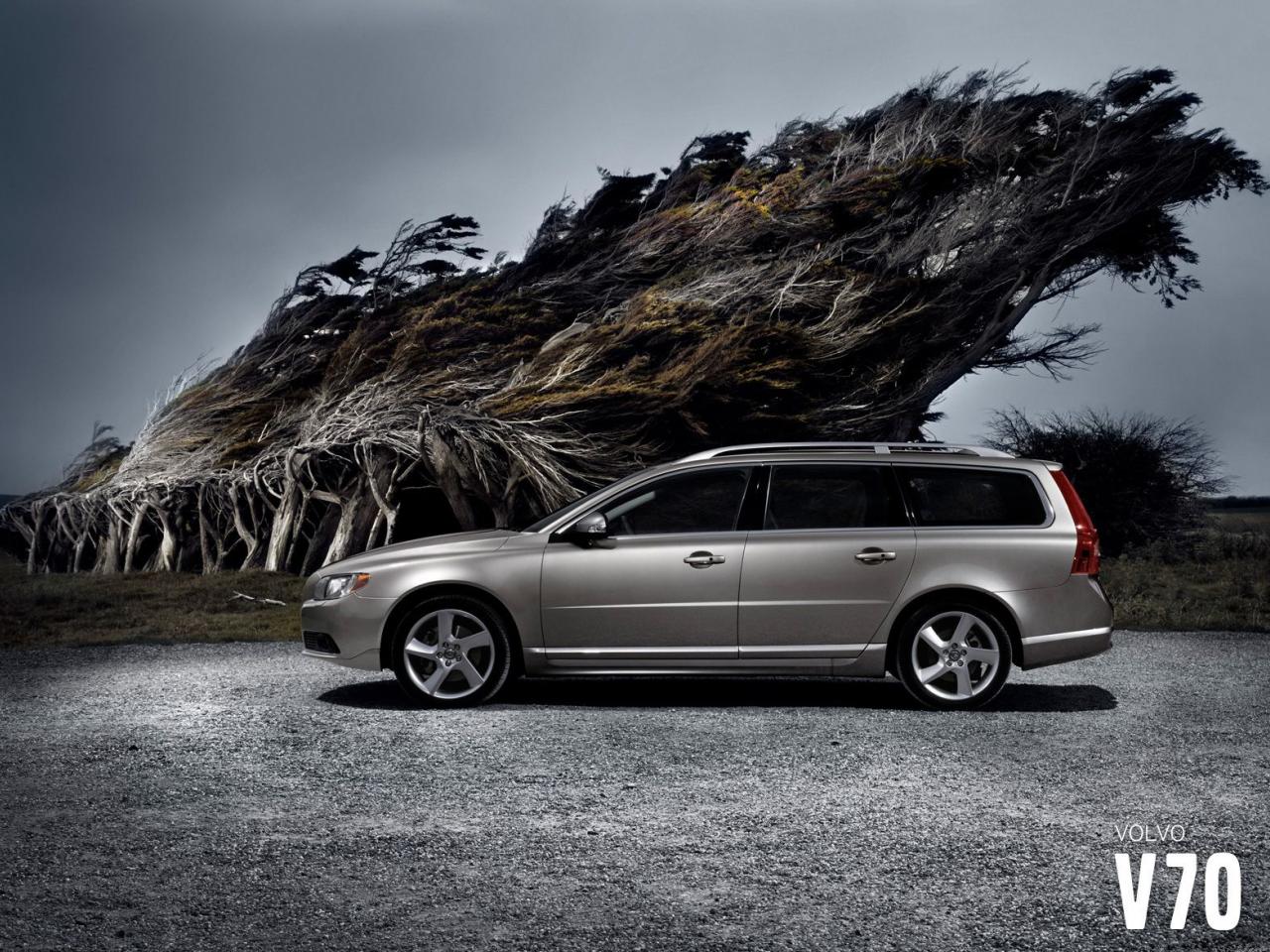 обои Volvo V70 универсал фото