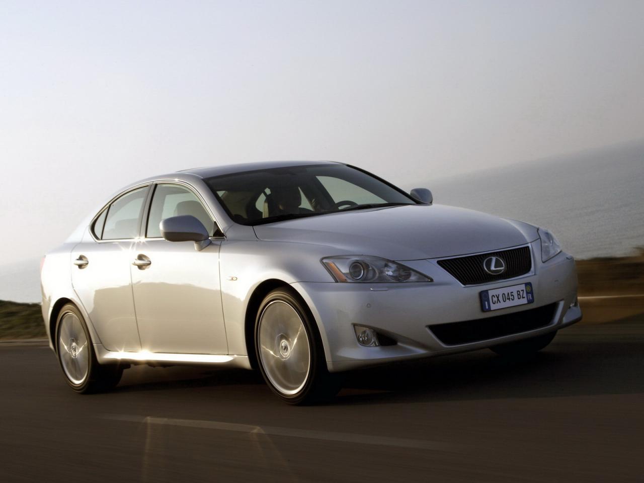 обои Lexus IS250 серебро фото