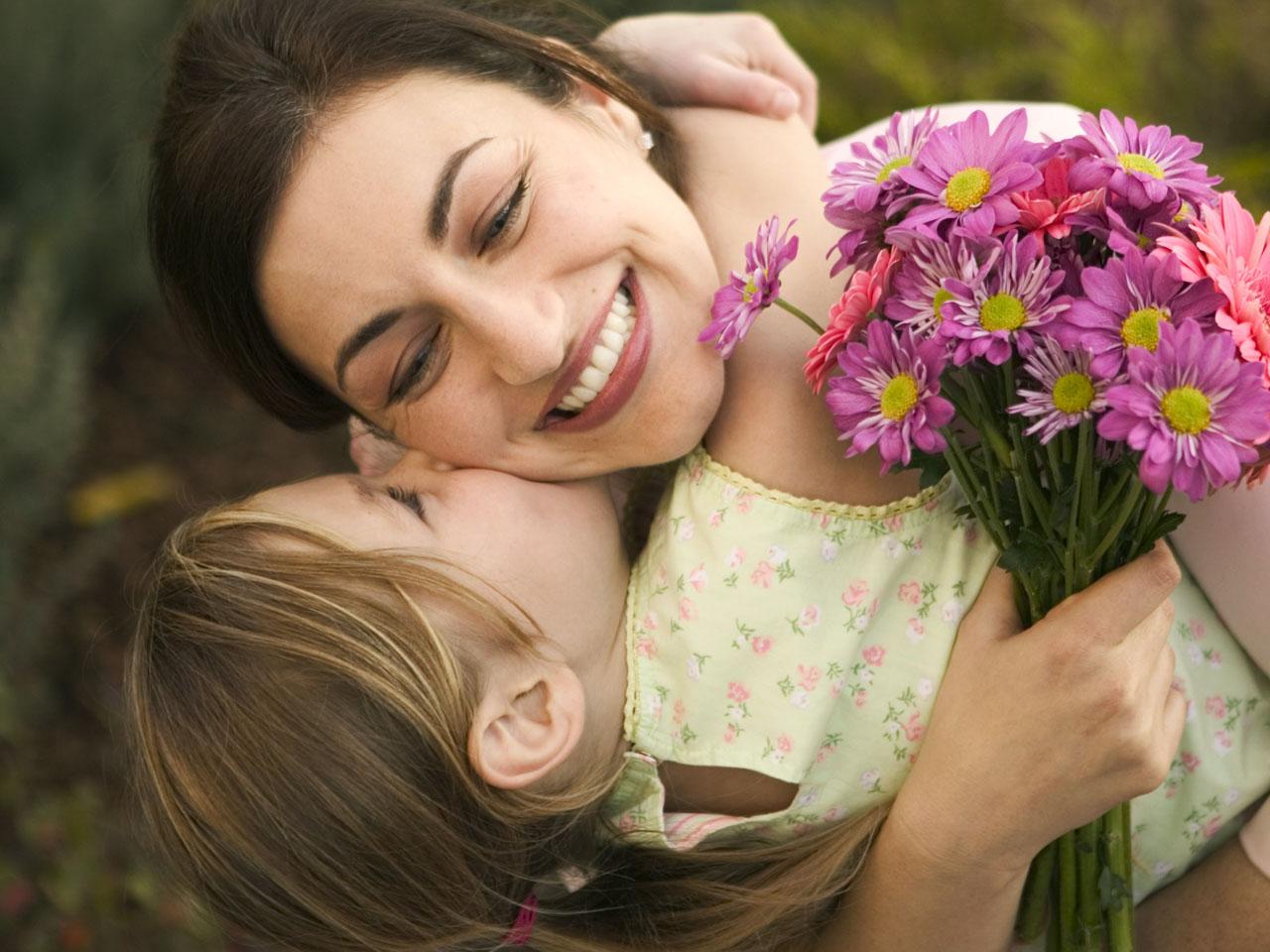 обои Mother and daughter фото