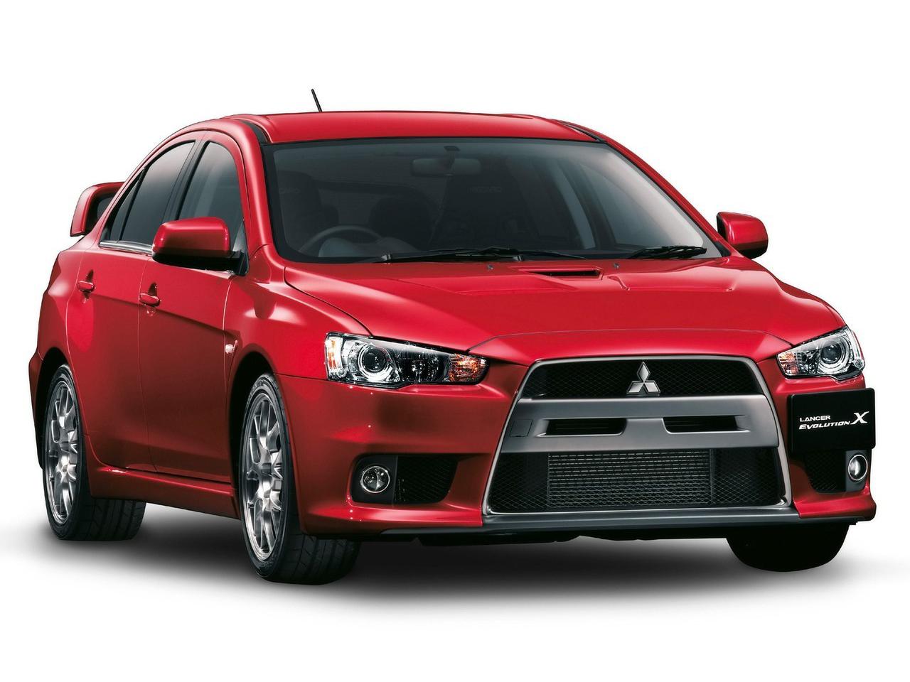 обои Mitsubishi Lancer Evolution X красного цвета фото