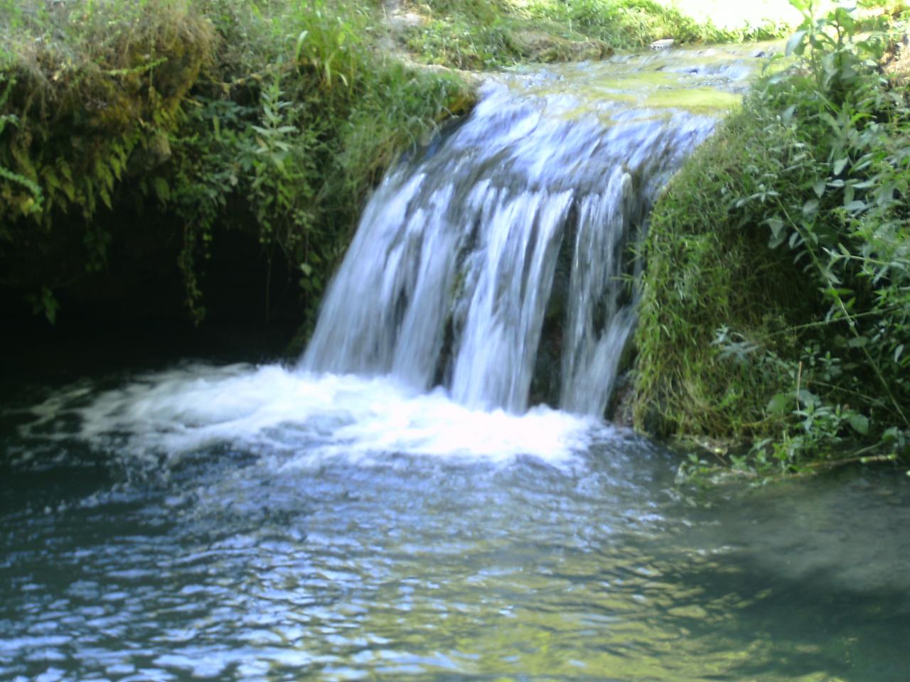 обои Местный водопад фото