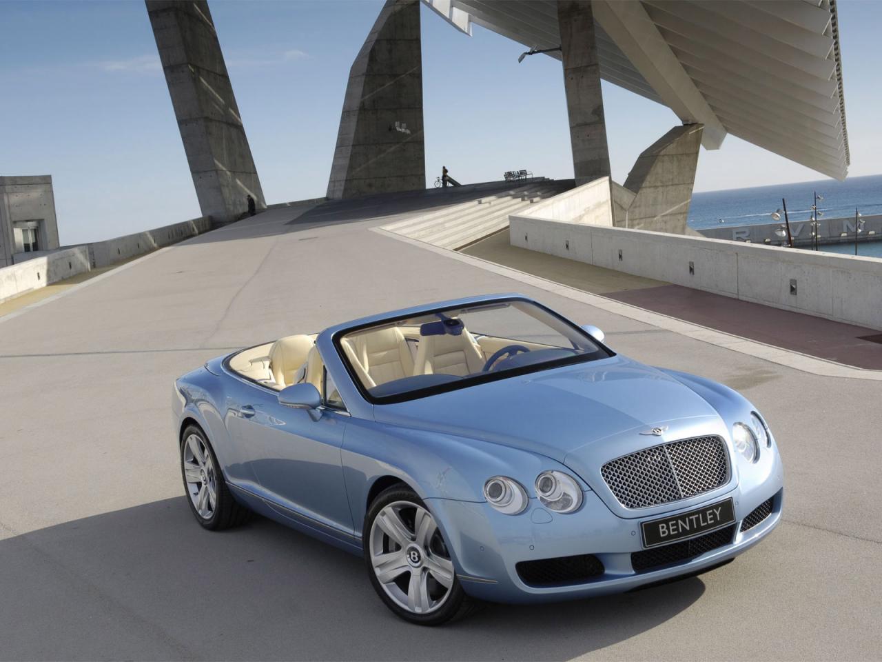 обои Bentley Continental  GTC Convertible фото