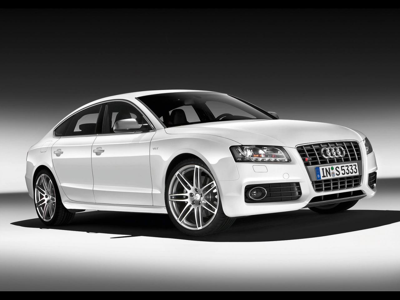 обои Audi S5 Sportback 2010 перед фото