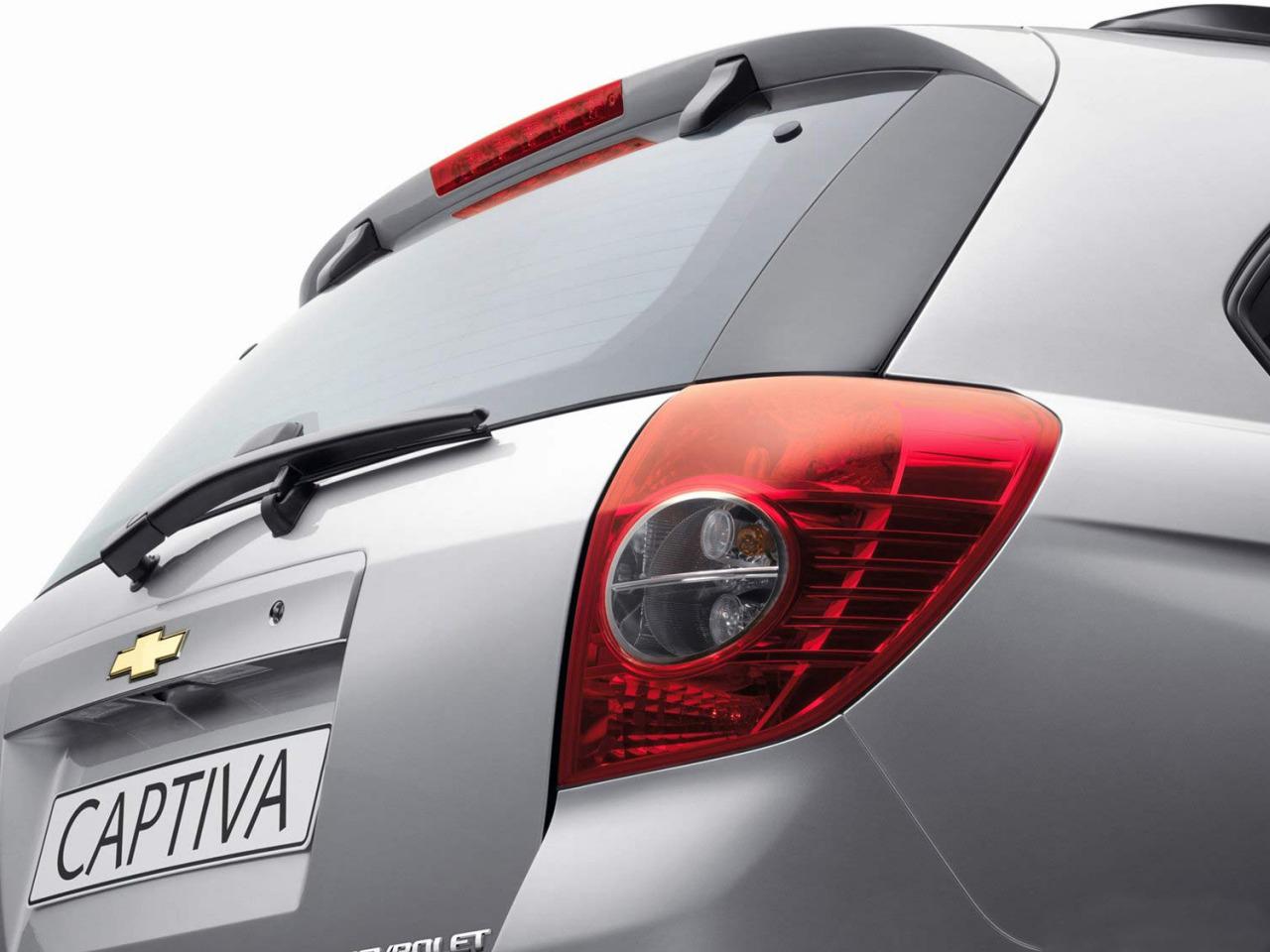 обои Chevrolet Captiva фара фото